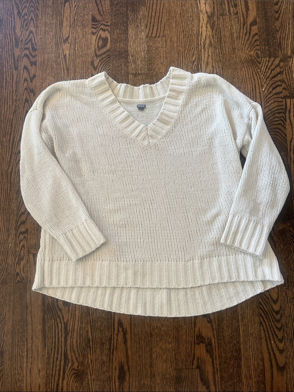 aerie Cream V-Neck Ribbed Hem Knit Sweater